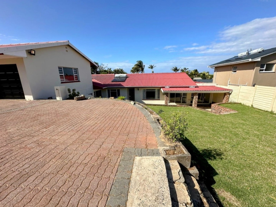 4 Bedroom Property for Sale in Gonubie Eastern Cape